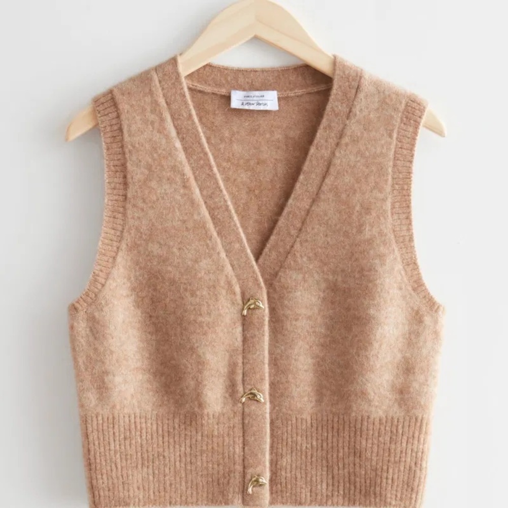 Soft Camel Knit Button-Front Women’s Sweater Vest from & Other Stories - Picture 3 of 4